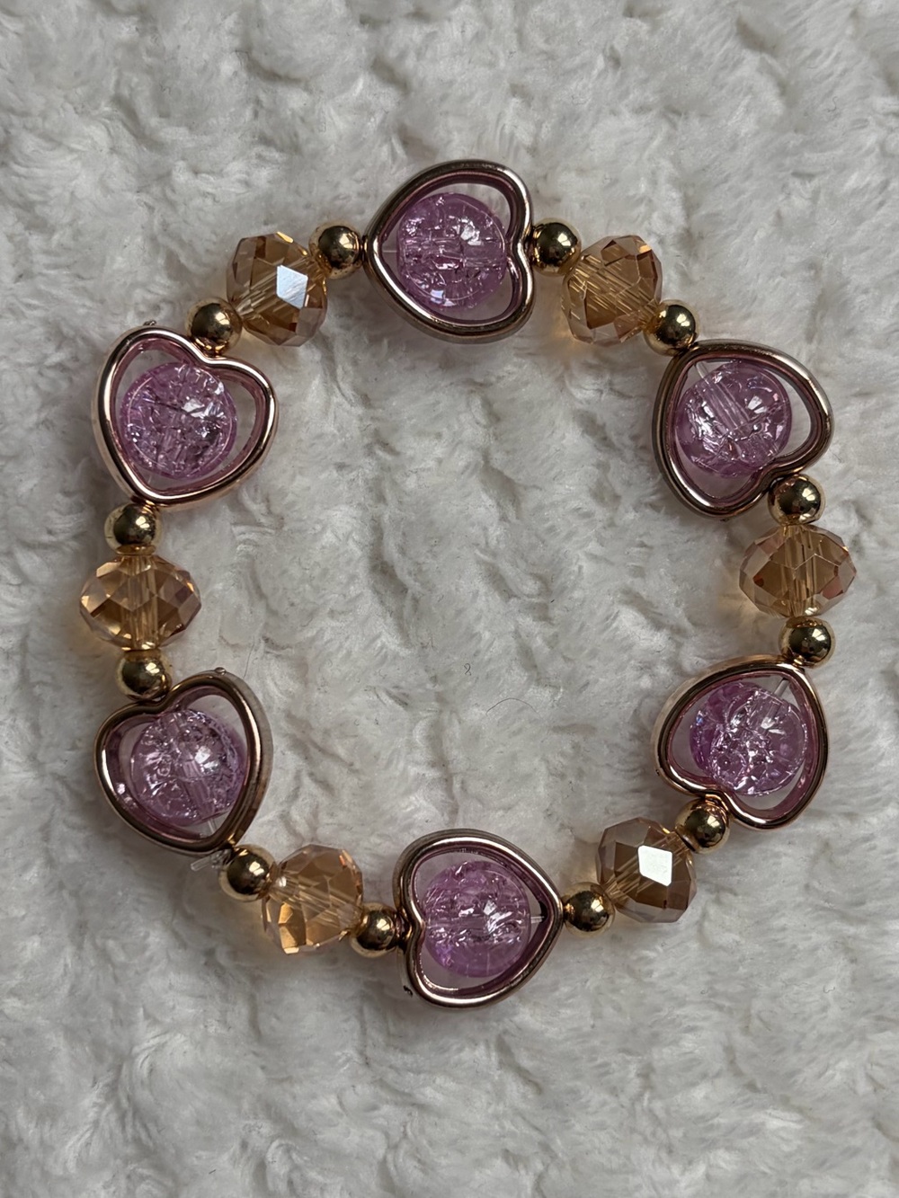 NWOT Pink Cracked Glass Beaded Stretch Bracelet With Linda Hearts